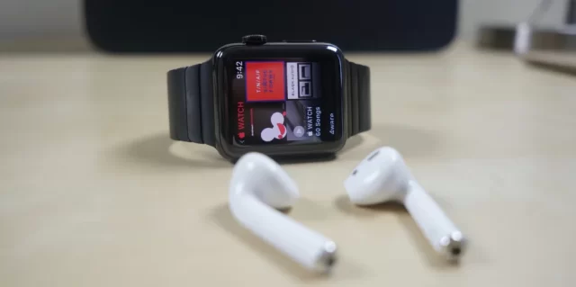 Syncing your photos and music