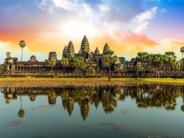 https://www.looklify.com/wp-content/uploads/2024/02/Colourful-sunrise-in-Angkor-Wat-Siem-Reap-Cambodia-_679734163-640x480.jpg